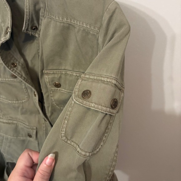 J. Crew Olive Green Cotton Cargo‎ Pocket Distressed Utility Jacket (Women's XS) - Picture 6 of 6